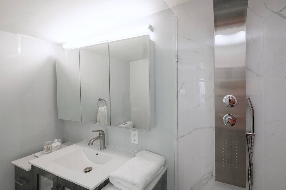 Photo of Bathroom in Midtown