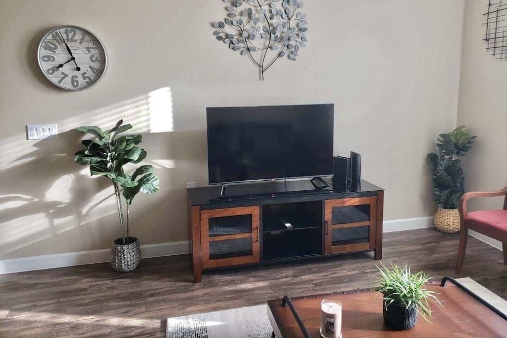 Photo of Livingroom in Ocoee