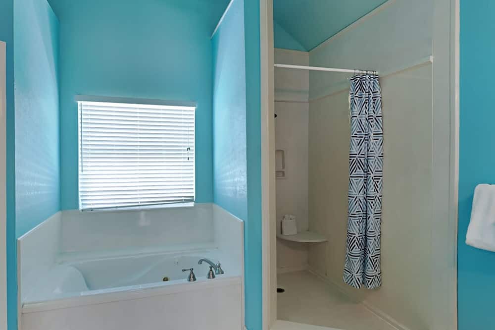 Photo of Bathroom in Perdido Key Coves One