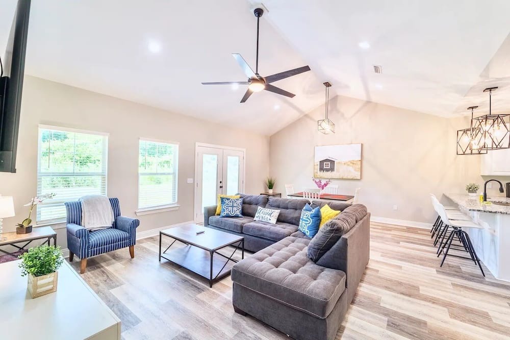 Photo of Bedroom in Dothan