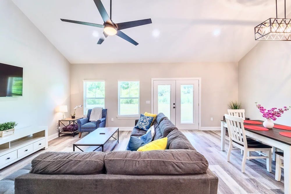 Photo of Livingroom in Dothan