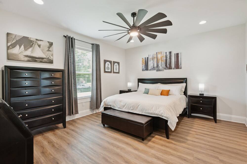Photo of Bedroom in Riverside Heights