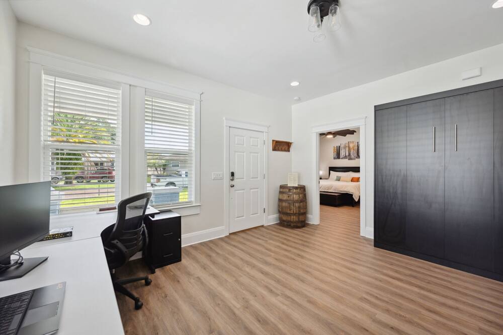 Photo of Bedroom in Riverside Heights