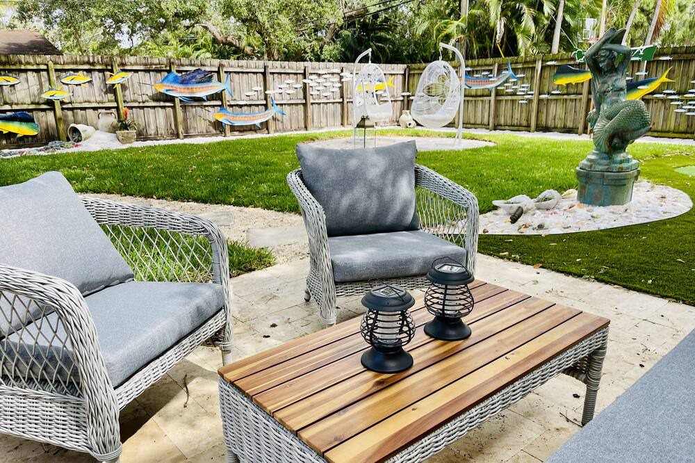 Photo of Patio Balcony in Tarpon River