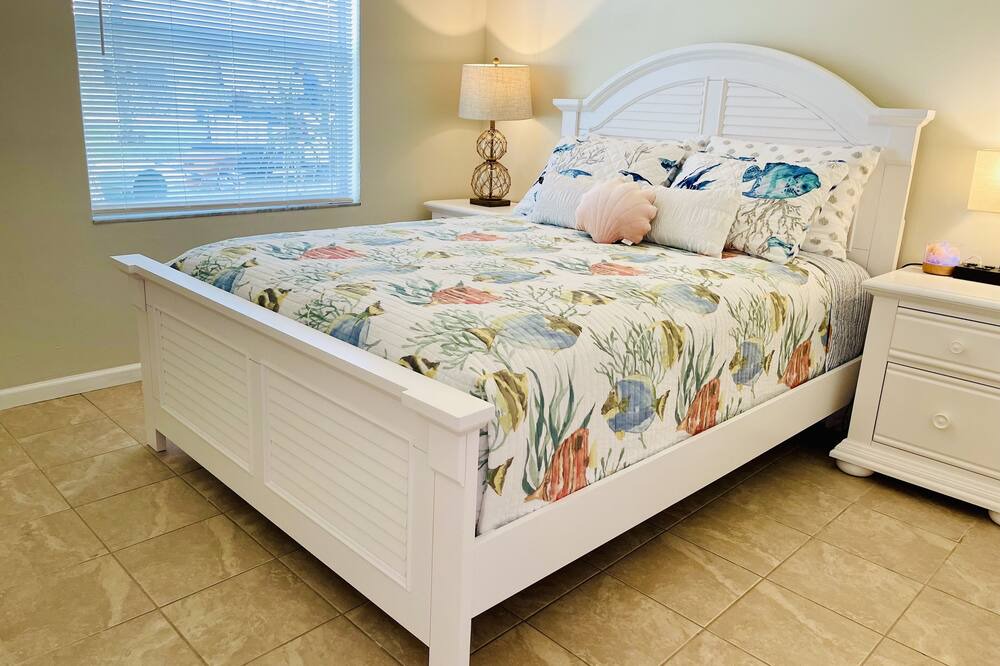 Photo of Bedroom in Tarpon River