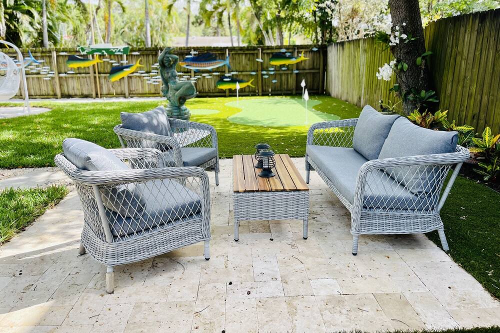 Photo of Patio Balcony in Tarpon River