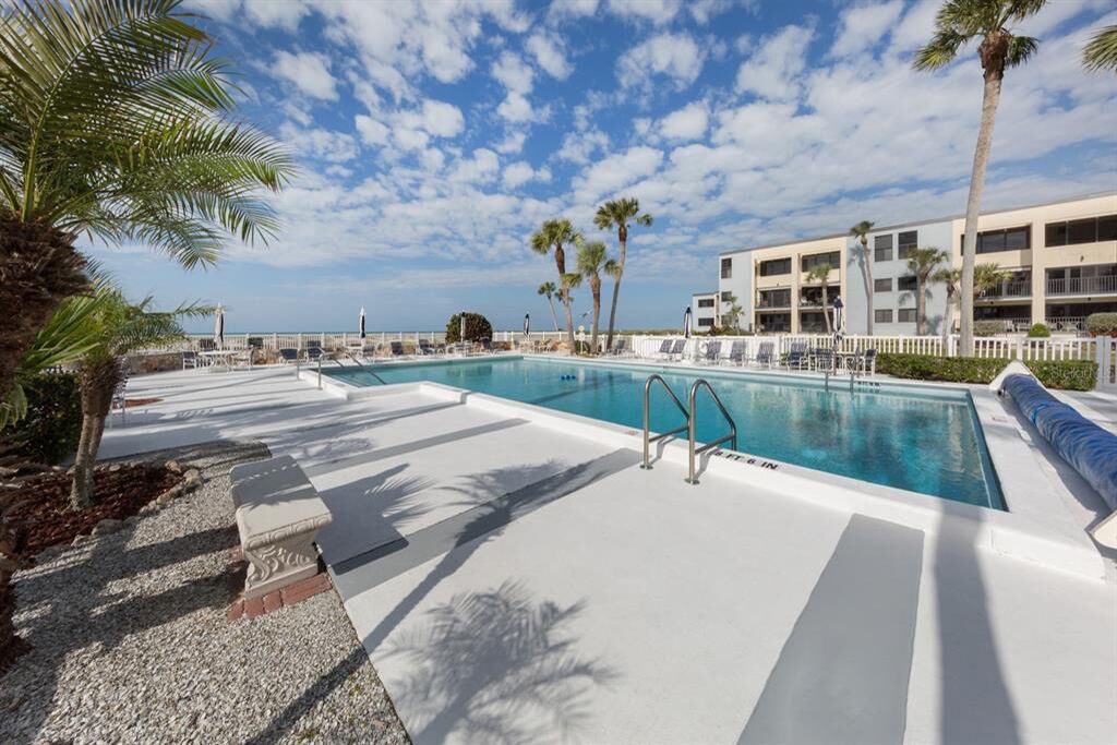 Photo of Outdoor in Golden Beach