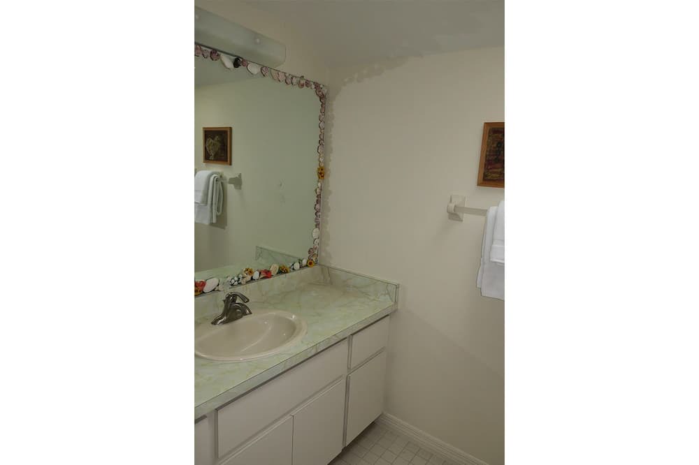 Photo of Bathroom in The Dunes