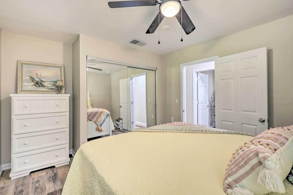 Photo of Bedroom in Fort White