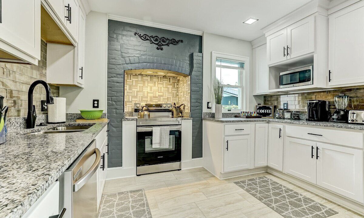 Photo of Kitchen in Five Points
