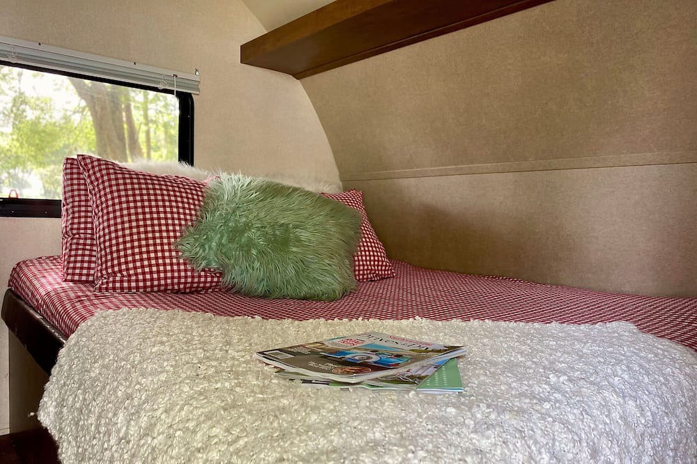 Photo of Bedroom in Weirsdale