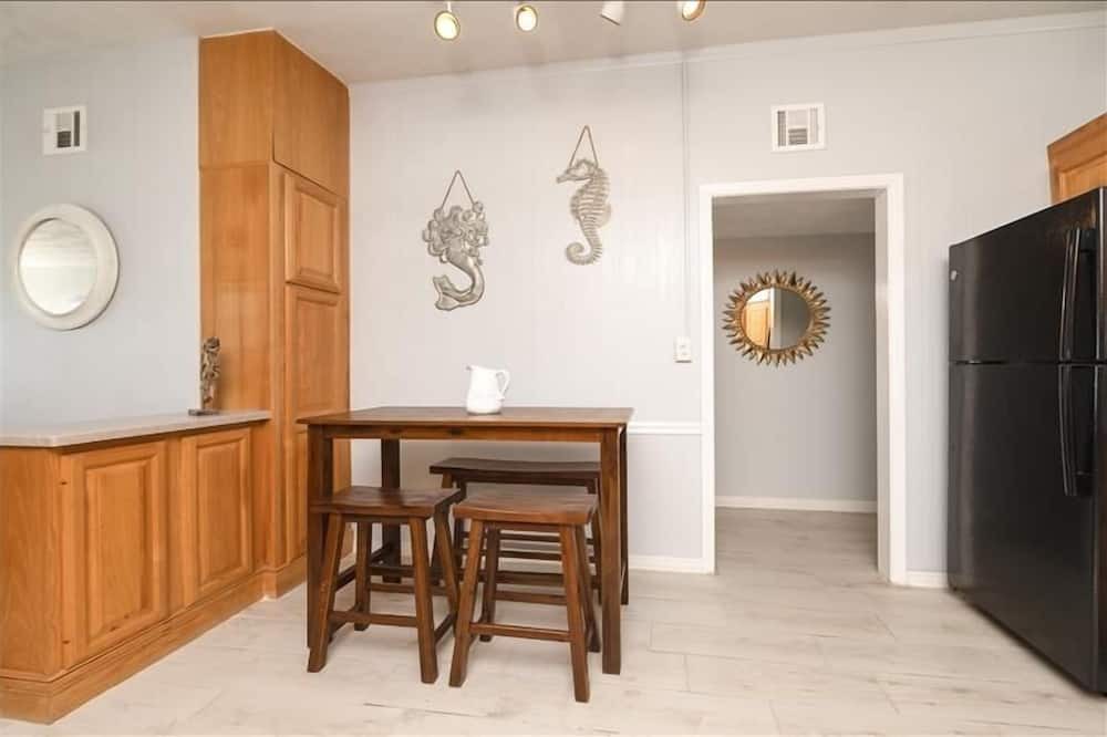 Photo of Kitchen in Wilbur-By-The-Sea