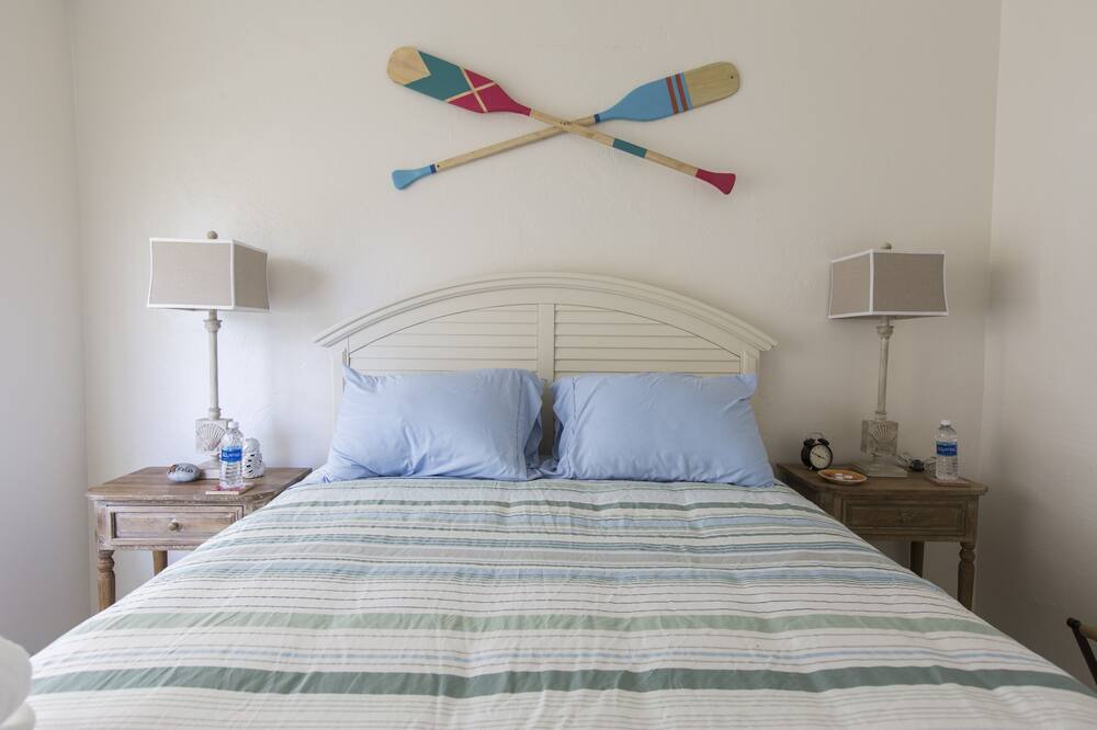 Photo of Bedroom in Highland Garden