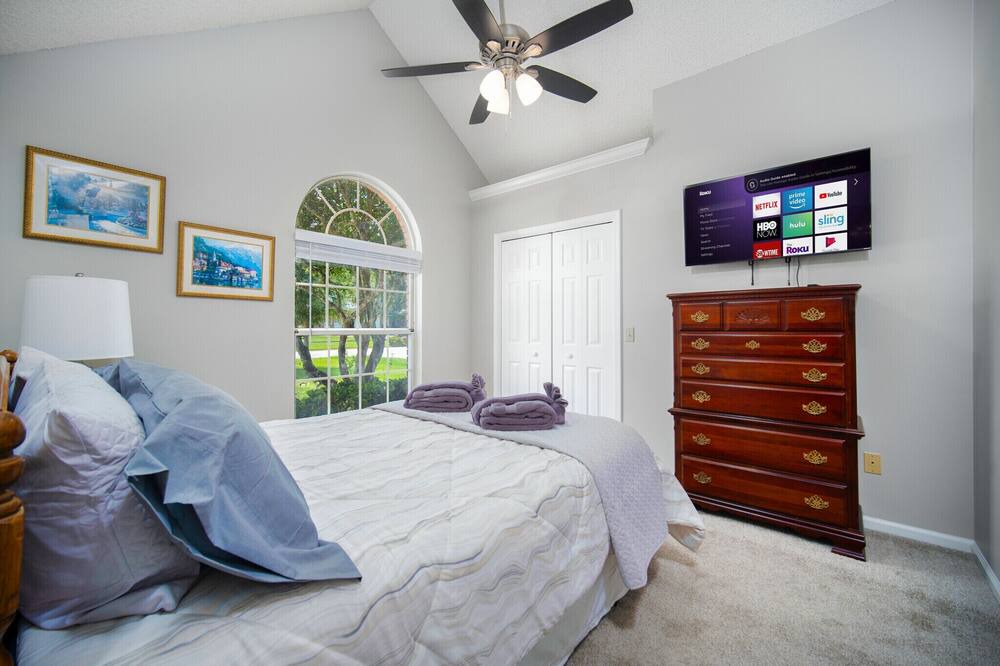 Photo of Bedroom in Mandarin