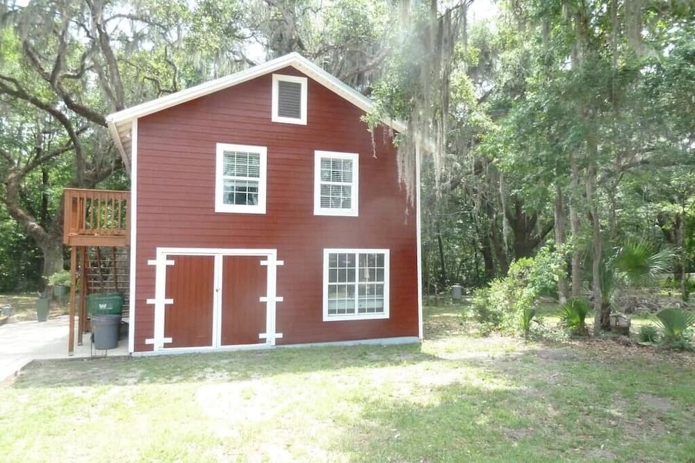 Photo of Others in Micanopy