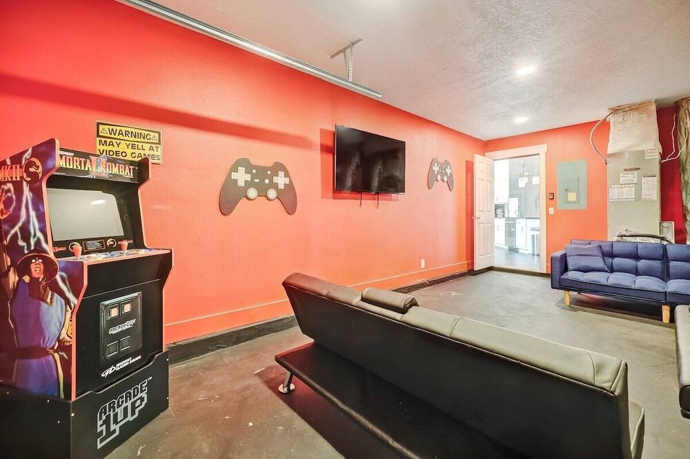 Photo of Bedroom in Westside