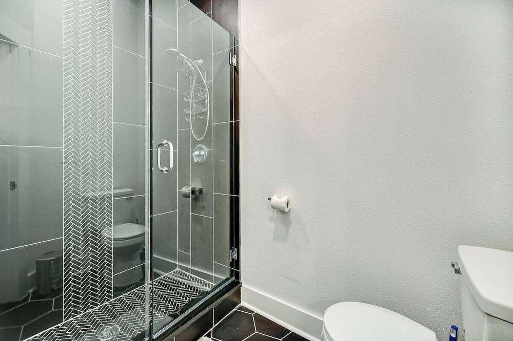 Photo of Bathroom in Westside