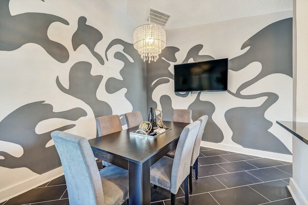 Photo of Bedroom in Westside