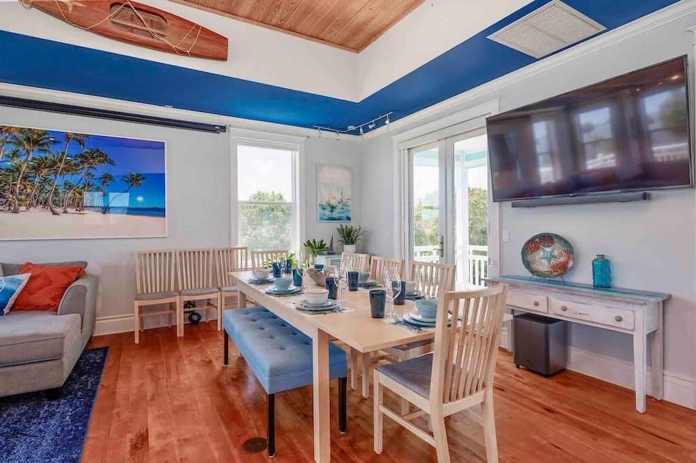 Photo of Others in Indian River Estates