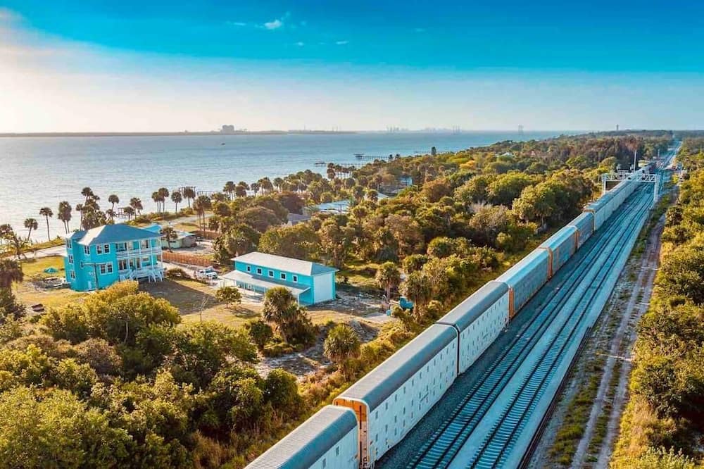 Photo of Others in Indian River Estates