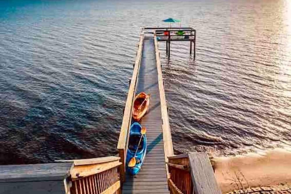 Photo of Others in Indian River Estates