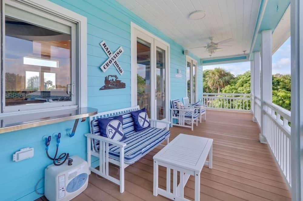 Photo of Others in Indian River Estates