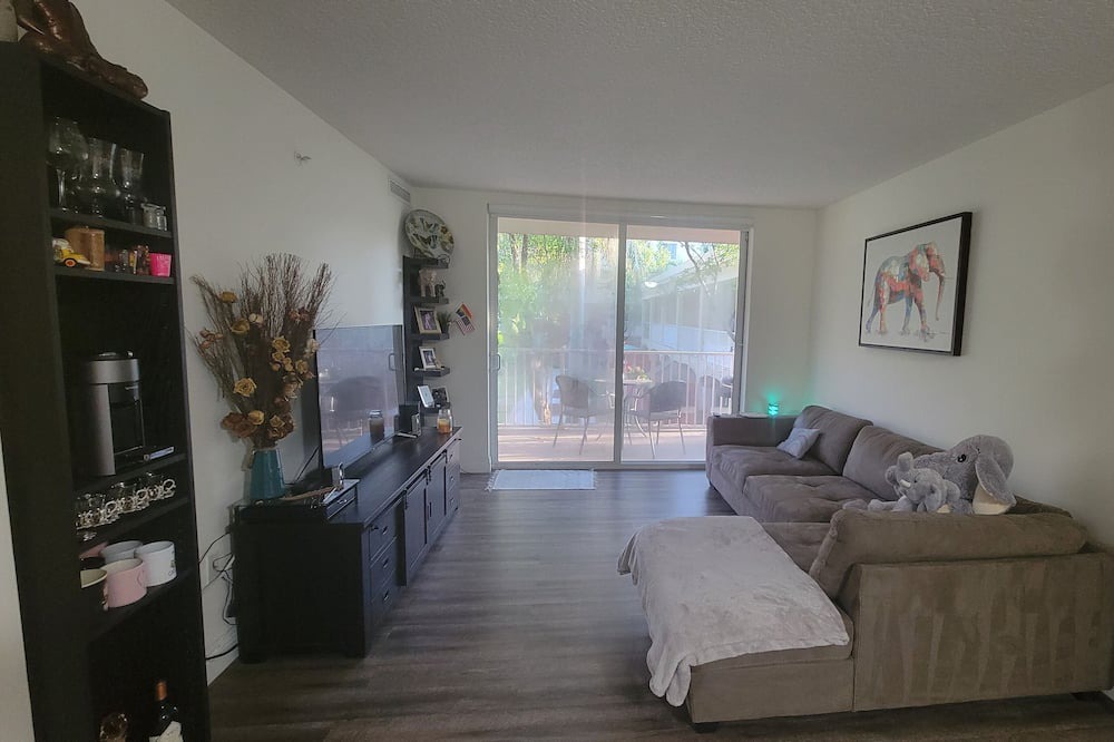 Photo of Livingroom in Country Club