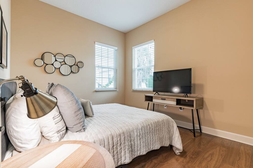 Photo of Bedroom in Downtown
