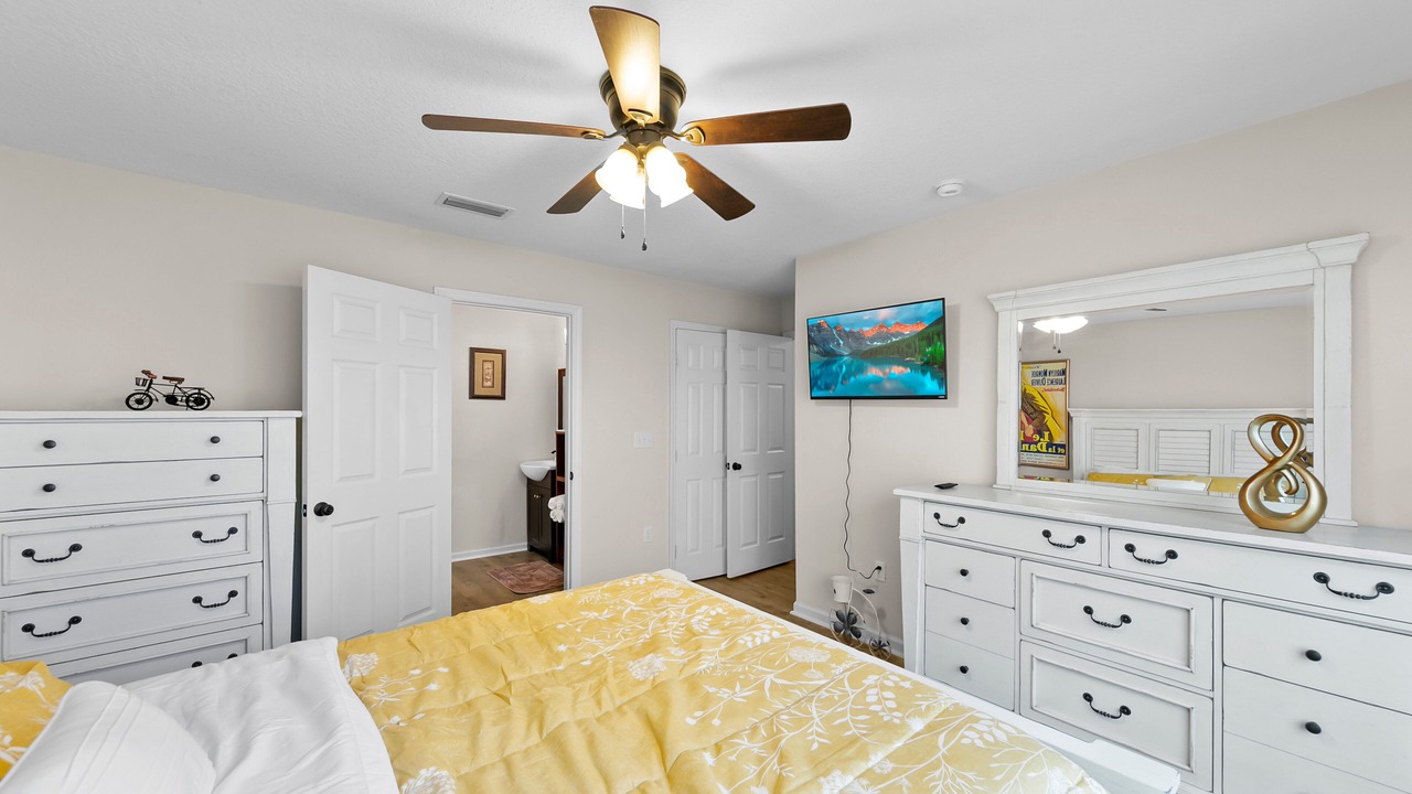 Photo of Bedroom in Northside