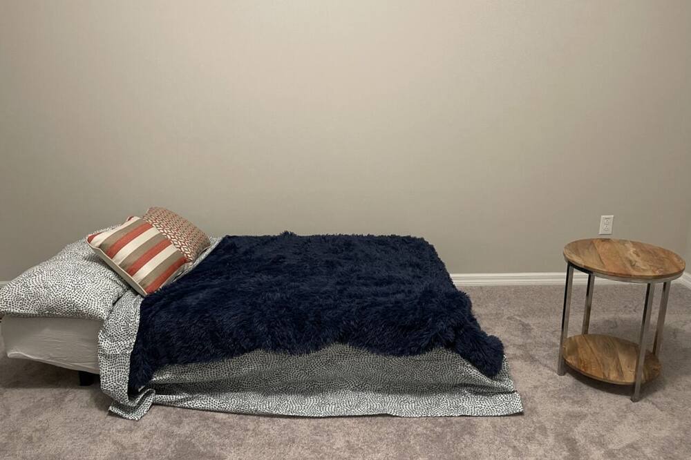 Photo of Bedroom in Balm