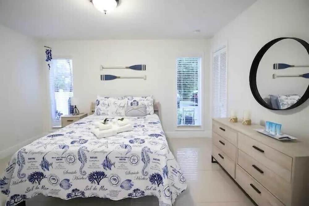 Photo of Bedroom in Greenacres