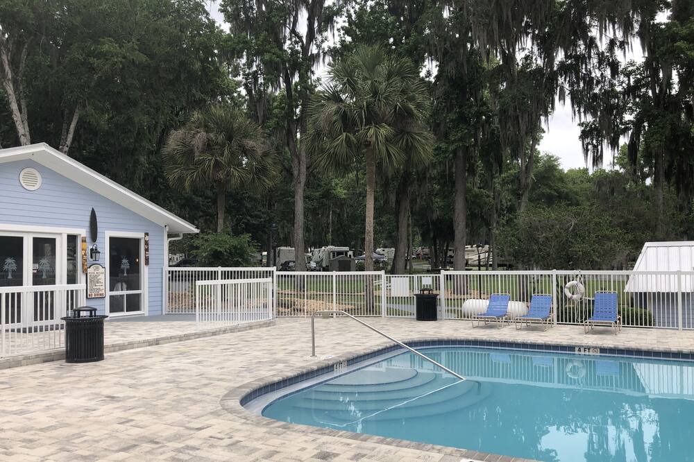Photo of Outdoor in Reddick