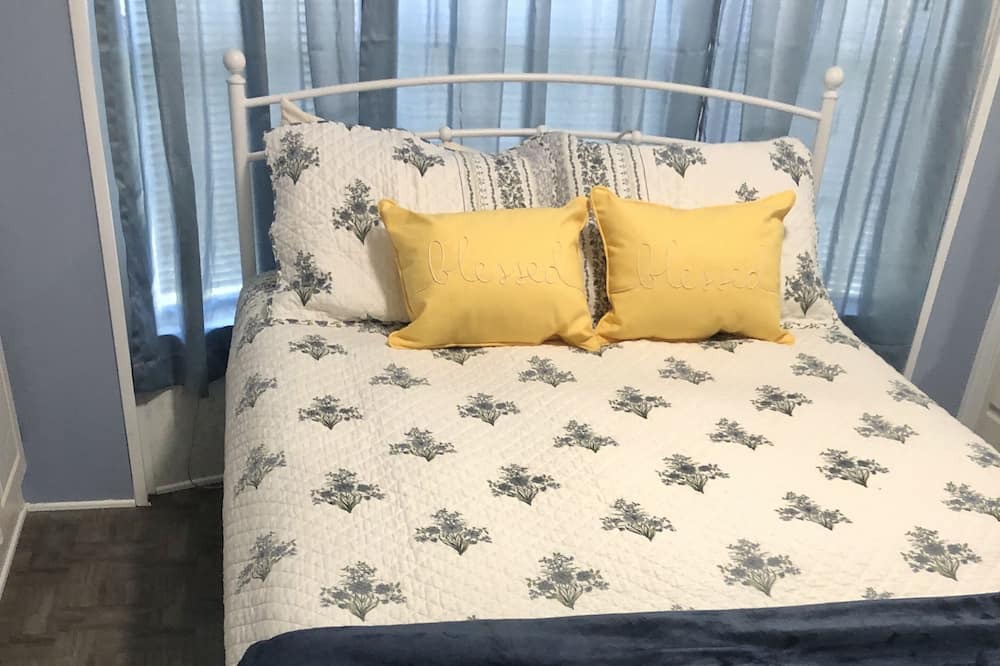 Photo of Bedroom in Reddick