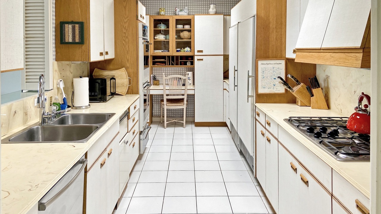 Photo of Kitchen in Redington Beach