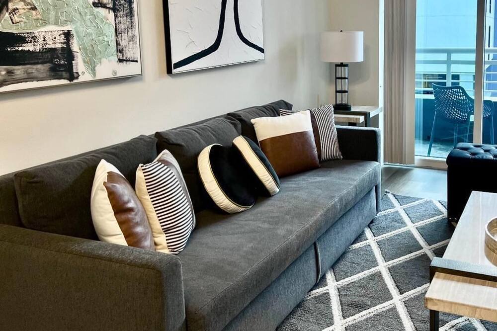 Photo of Livingroom in Channel District
