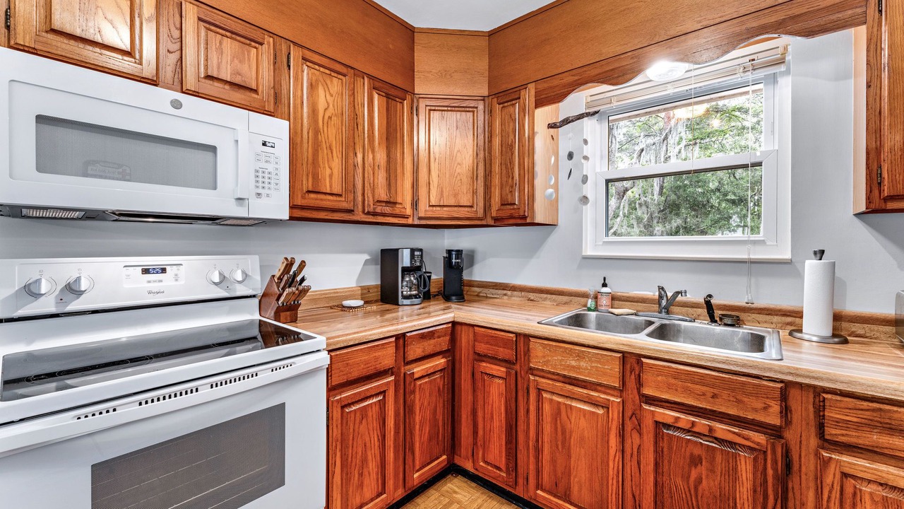 Photo of Kitchen in Eastpoint