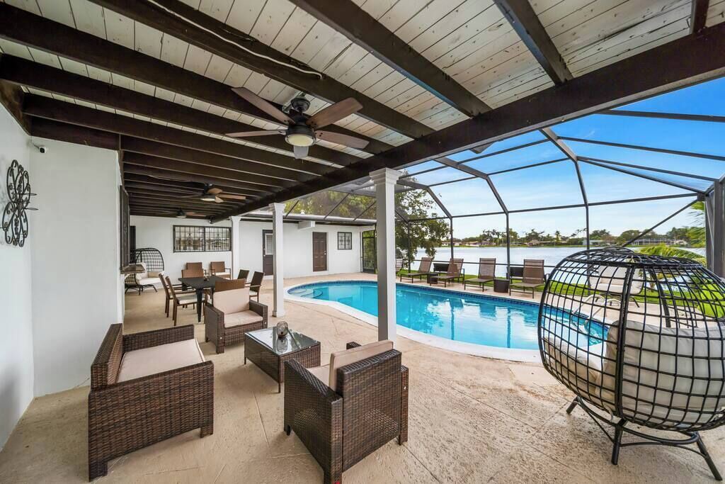 Photo of Outdoor in Pembroke Pines