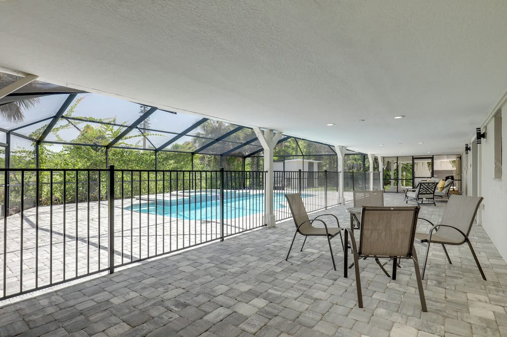 Photo of Outdoor in Gibsonton