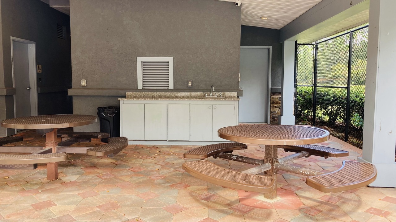 Photo of Outdoor in Westside