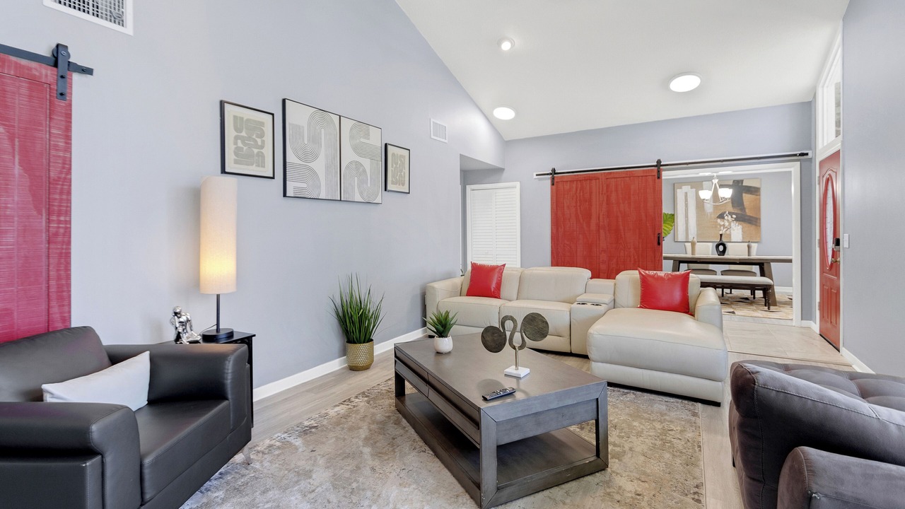 Photo of Livingroom in Auburndale
