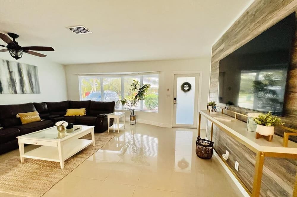 Photo of Livingroom in Margate