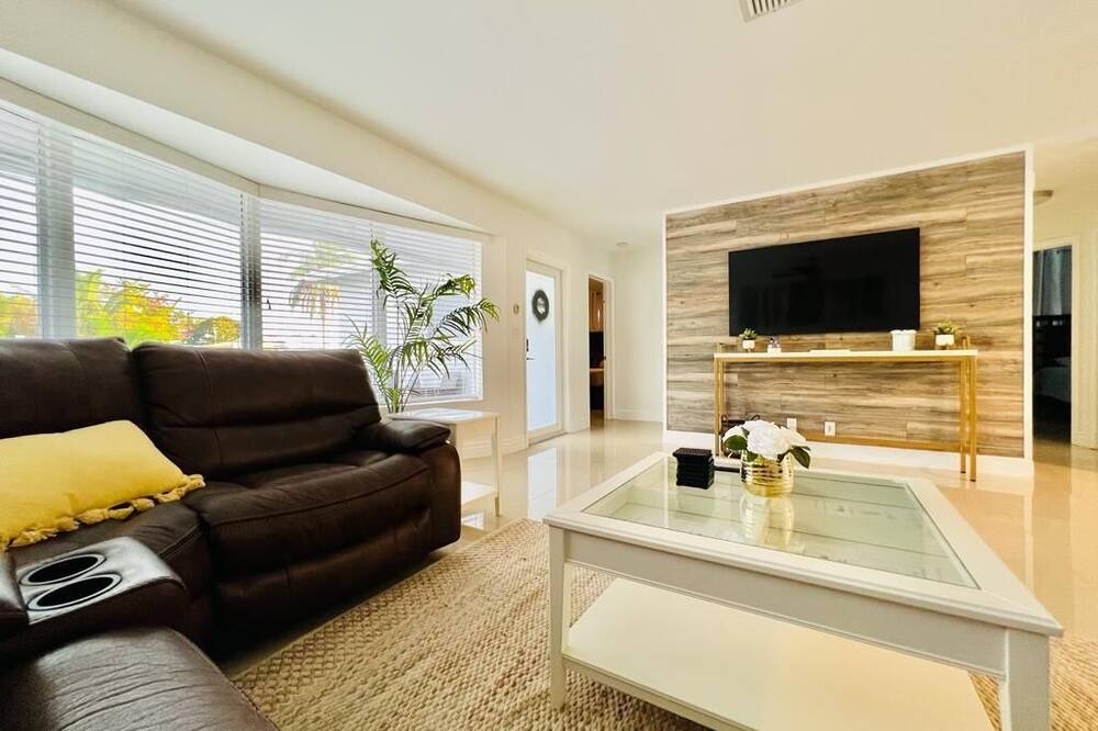 Photo of Livingroom in Margate