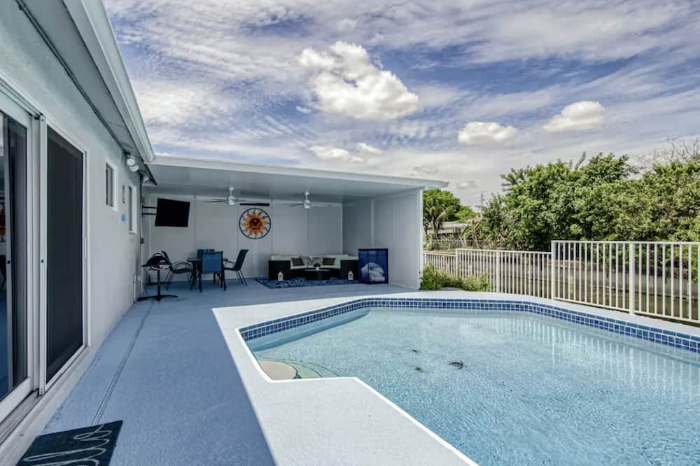 Photo of Outdoor in Margate