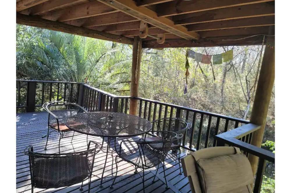 Photo of Outdoor in Crawfordville