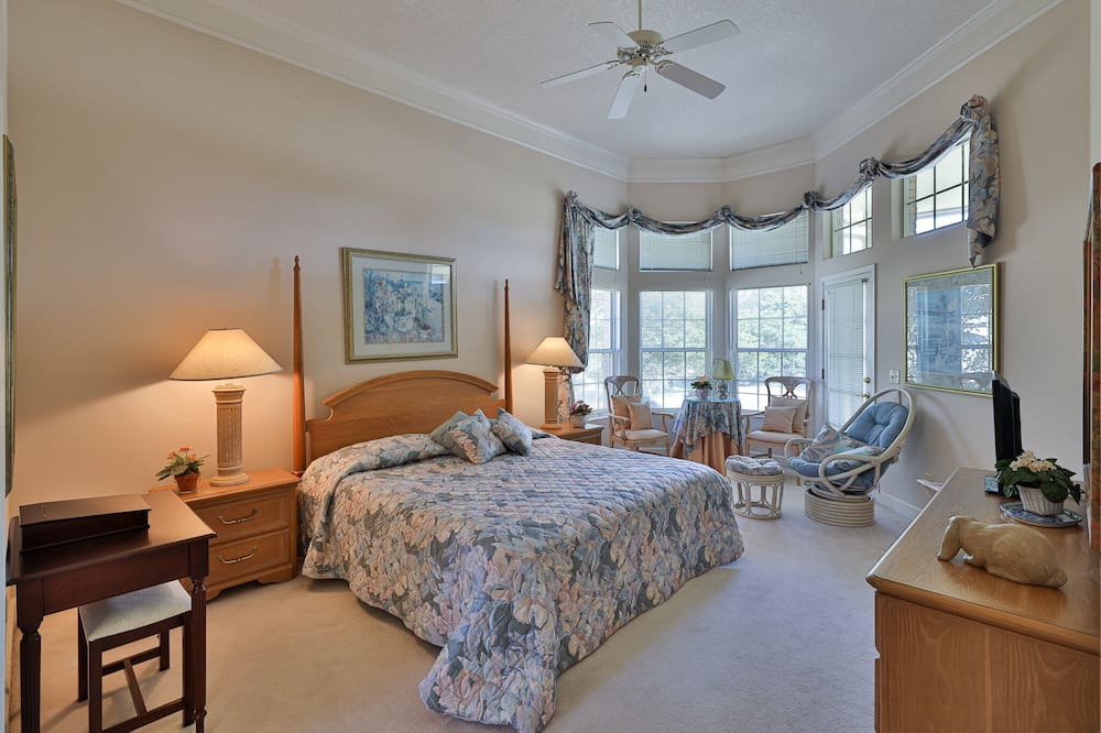 Photo of Bedroom in Green Cove Springs