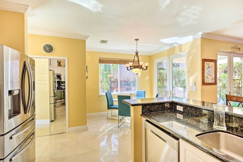 Photo of Kitchen in Tamiami