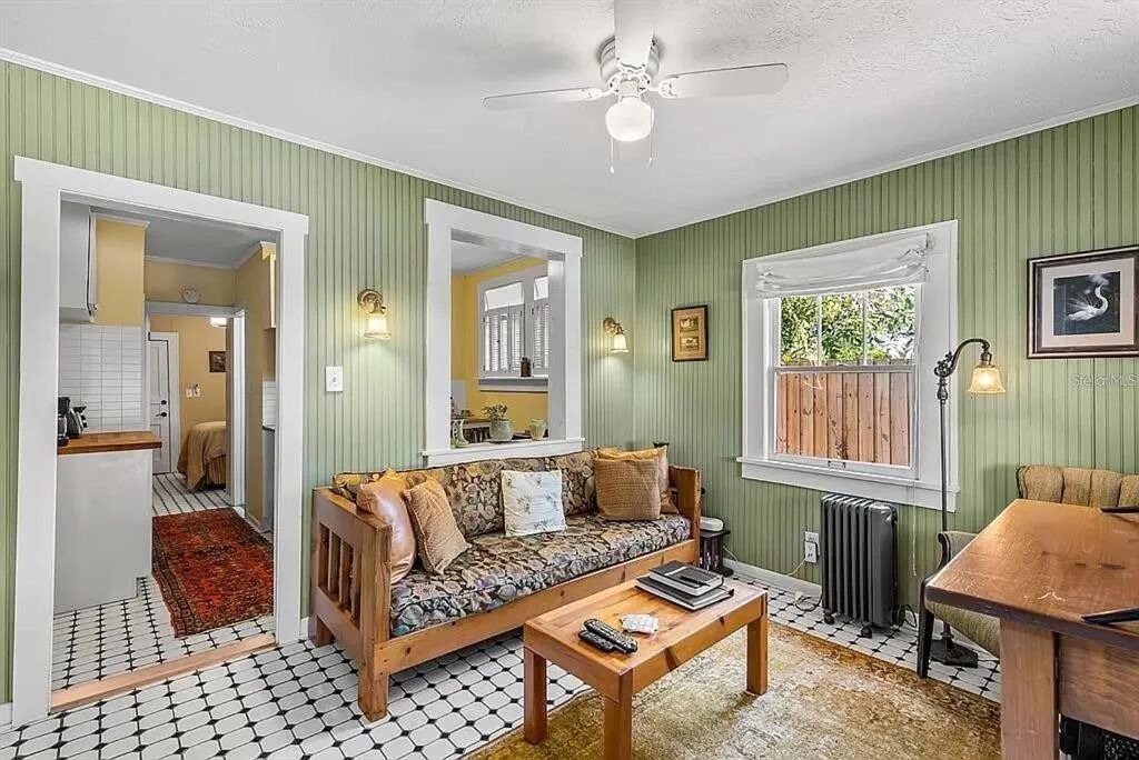 Photo of Livingroom in Seminole Heights