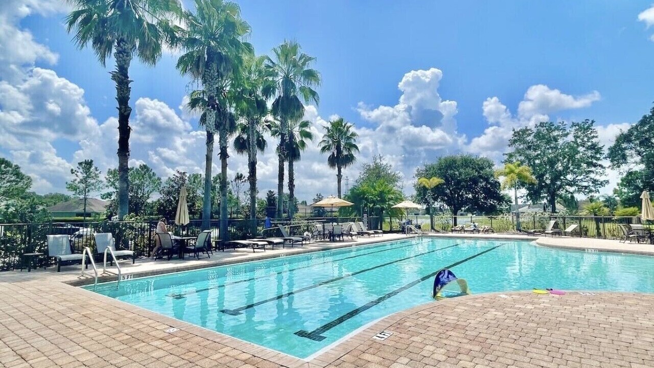 Photo of Outdoor in Parrish