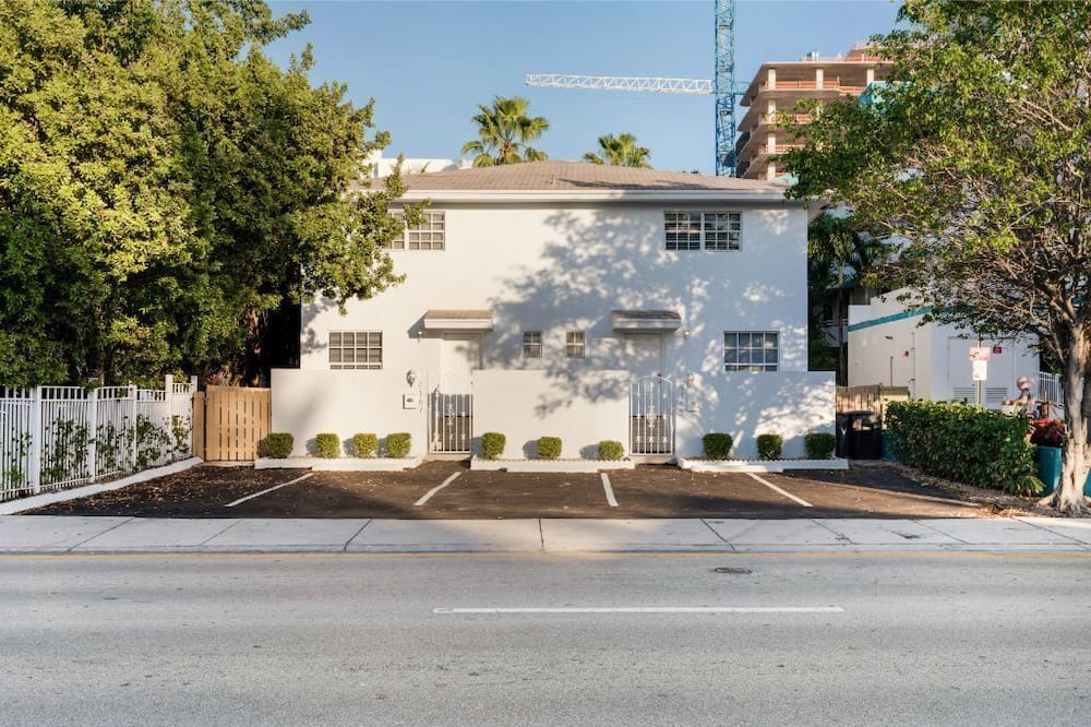 Photo of Outdoor in Surfside