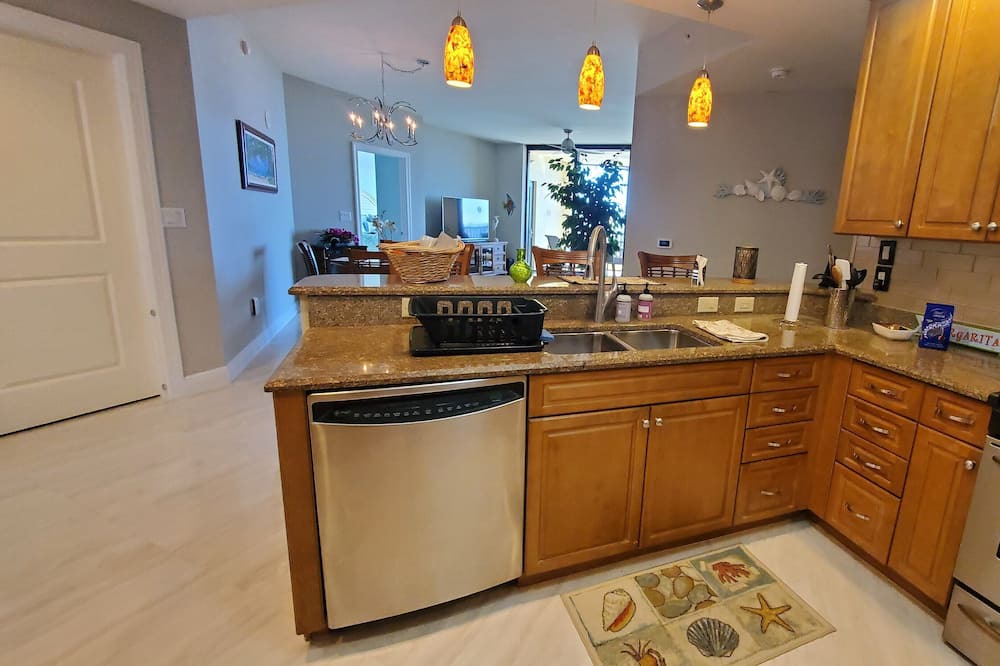 Photo of Kitchen in Cape Harbour